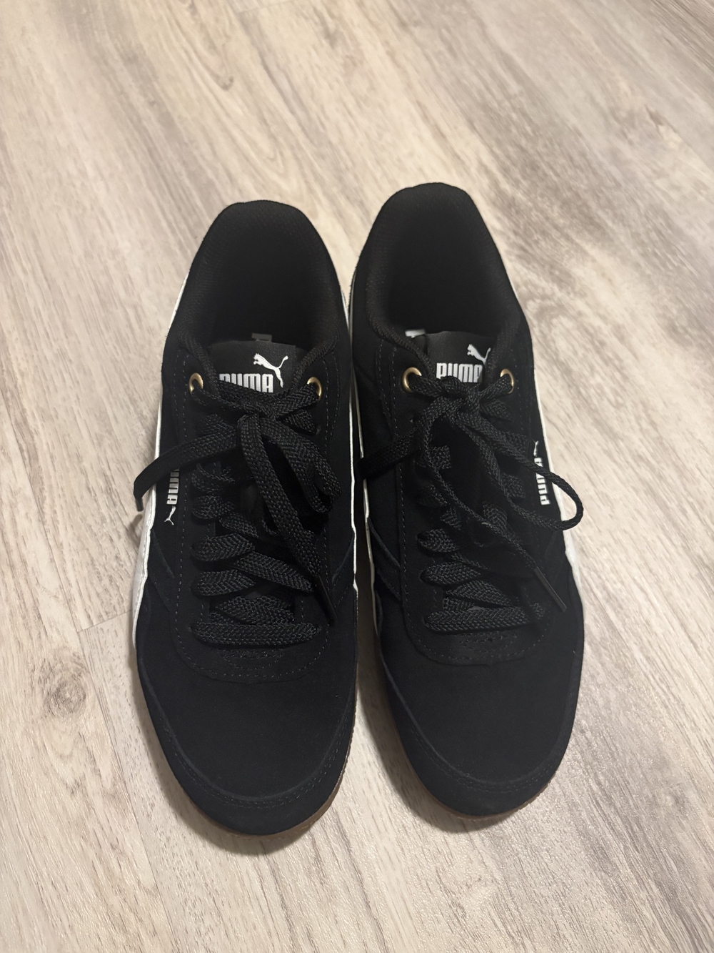 Puma Women's Black Low-Top Casual Sneakers